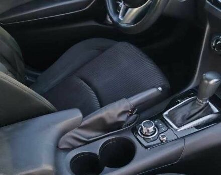 Серый Мазда 3, объемом двигателя 2 л и пробегом 178 тыс. км за 11000 $, фото 9 на Automoto.ua