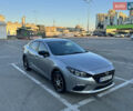 Серый Мазда 3, объемом двигателя 2 л и пробегом 200 тыс. км за 11000 $, фото 1 на Automoto.ua