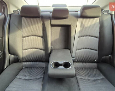 Серый Мазда 3, объемом двигателя 2 л и пробегом 171 тыс. км за 11800 $, фото 11 на Automoto.ua