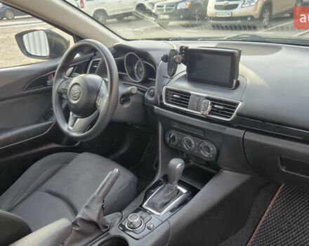 Серый Мазда 3, объемом двигателя 2 л и пробегом 171 тыс. км за 11800 $, фото 7 на Automoto.ua