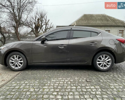 Серый Мазда 3, объемом двигателя 2 л и пробегом 134 тыс. км за 10700 $, фото 7 на Automoto.ua