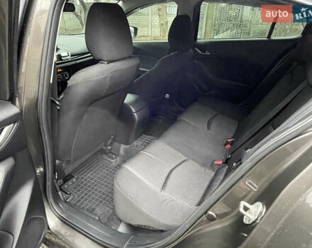 Серый Мазда 3, объемом двигателя 2 л и пробегом 134 тыс. км за 10700 $, фото 14 на Automoto.ua