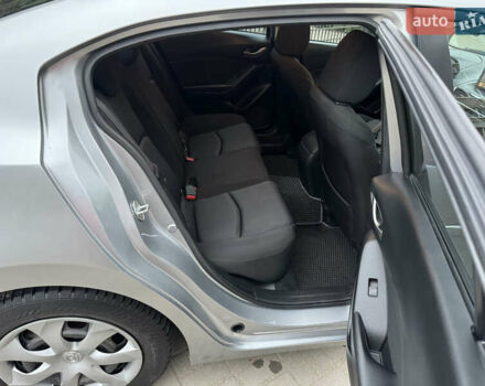 Серый Мазда 3, объемом двигателя 2 л и пробегом 184 тыс. км за 7800 $, фото 17 на Automoto.ua