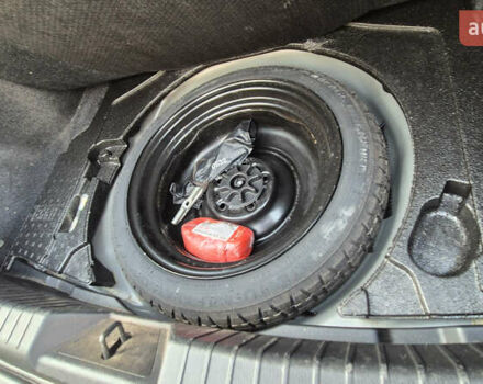 Серый Мазда 3, объемом двигателя 2 л и пробегом 171 тыс. км за 11800 $, фото 16 на Automoto.ua