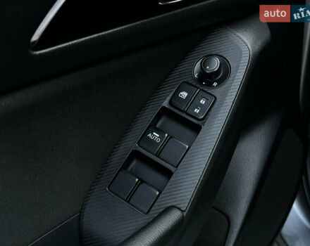 Сірий Мазда 3, об'ємом двигуна 2 л та пробігом 202 тис. км за 10499 $, фото 6 на Automoto.ua