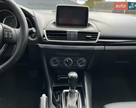 Серый Мазда 3, объемом двигателя 2 л и пробегом 150 тыс. км за 11800 $, фото 12 на Automoto.ua