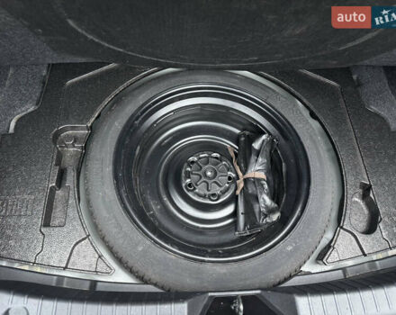 Серый Мазда 3, объемом двигателя 2 л и пробегом 184 тыс. км за 7800 $, фото 20 на Automoto.ua