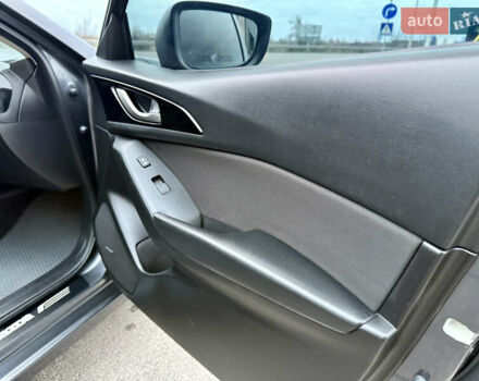 Серый Мазда 3, объемом двигателя 2 л и пробегом 148 тыс. км за 11999 $, фото 10 на Automoto.ua