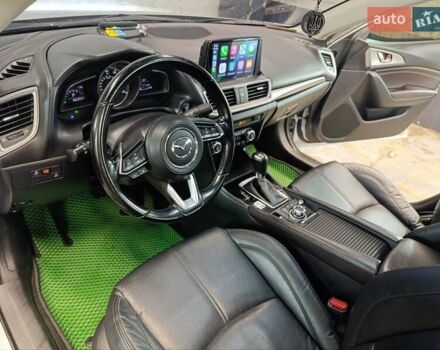 Сірий Мазда 3, об'ємом двигуна 2 л та пробігом 166 тис. км за 12500 $, фото 15 на Automoto.ua