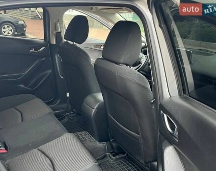 Серый Мазда 3, объемом двигателя 2 л и пробегом 158 тыс. км за 12300 $, фото 10 на Automoto.ua