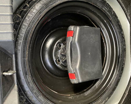 Сірий Мазда 3, об'ємом двигуна 2 л та пробігом 127 тис. км за 12500 $, фото 17 на Automoto.ua