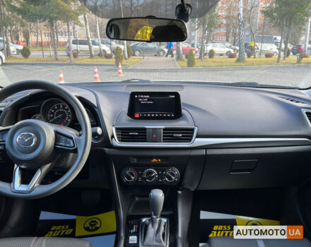 Серый Мазда 3, объемом двигателя 2 л и пробегом 51 тыс. км за 12700 $, фото 11 на Automoto.ua