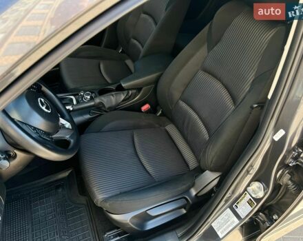Серый Мазда 3, объемом двигателя 2 л и пробегом 163 тыс. км за 11700 $, фото 11 на Automoto.ua