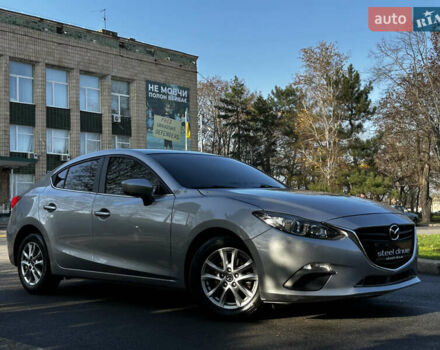 Сірий Мазда 3, об'ємом двигуна 2 л та пробігом 202 тис. км за 10499 $, фото 4 на Automoto.ua