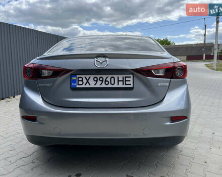 Сірий Мазда 3, об'ємом двигуна 2 л та пробігом 150 тис. км за 11800 $, фото 6 на Automoto.ua
