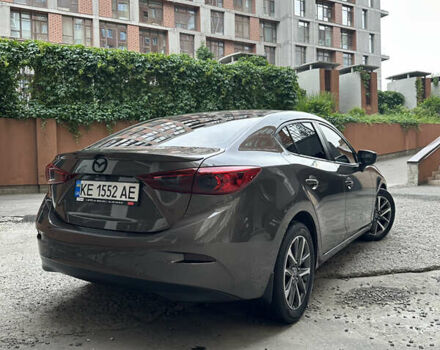 Серый Мазда 3, объемом двигателя 2 л и пробегом 150 тыс. км за 12900 $, фото 1 на Automoto.ua