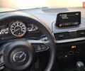 Серый Мазда 3, объемом двигателя 2 л и пробегом 141 тыс. км за 10700 $, фото 12 на Automoto.ua