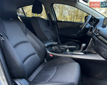 Сірий Мазда 3, об'ємом двигуна 2 л та пробігом 202 тис. км за 10499 $, фото 13 на Automoto.ua