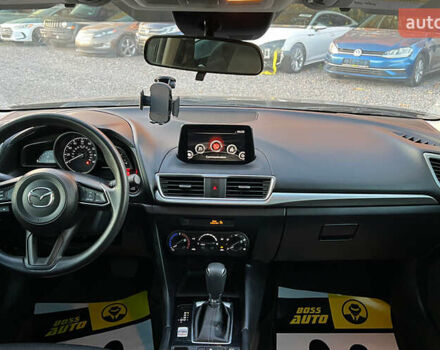 Мазда 3 2017 у Львові на Automoto.ua Сірий Мазда 3, об'ємом двигуна 2 л та пробігом 104 тис. км за 11750 $, фото 10 на Automoto.ua