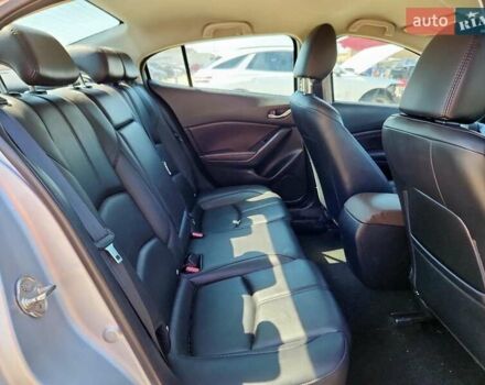 Мазда 3 2017 у Києві на Automoto.ua Сірий Мазда 3, об'ємом двигуна 2 л та пробігом 148 тис. км за 1700 $, фото 9 на Automoto.ua