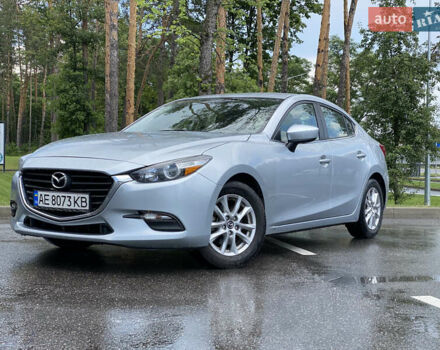 Мазда 3 2017 у Измаиле на Automoto.ua Сірий Мазда 3, об'ємом двигуна 2 л та пробігом 75 тис. км за 10000 $, фото 2 на Automoto.ua