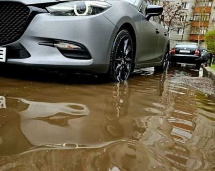 Серый Мазда 3, объемом двигателя 2.5 л и пробегом 128 тыс. км за 12500 $, фото 16 на Automoto.ua