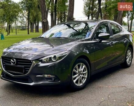 Серый Мазда 3, объемом двигателя 1.5 л и пробегом 50 тыс. км за 17500 $, фото 2 на Automoto.ua