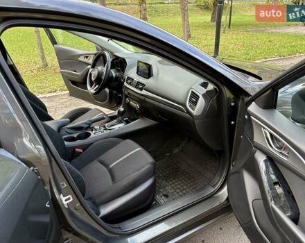 Серый Мазда 3, объемом двигателя 1.5 л и пробегом 52 тыс. км за 15400 $, фото 7 на Automoto.ua