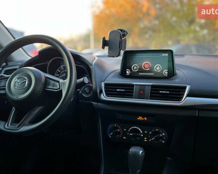 Мазда 3 2017 у Львові на Automoto.ua Сірий Мазда 3, об'ємом двигуна 2 л та пробігом 104 тис. км за 11750 $, фото 17 на Automoto.ua