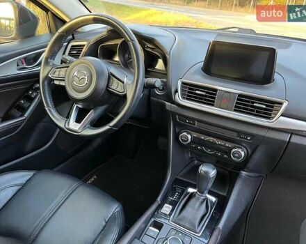 Мазда 3 2017 у Києві на Automoto.ua Сірий Мазда 3, об'ємом двигуна 2 л та пробігом 140 тис. км за 14200 $, фото 6 на Automoto.ua