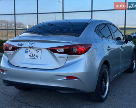 Сірий Мазда 3, об'ємом двигуна 2.49 л та пробігом 120 тис. км за 12199 $, фото 7 на Automoto.ua