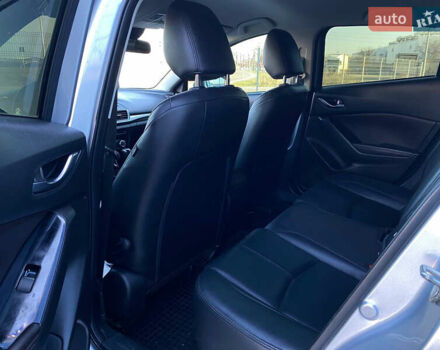 Сірий Мазда 3, об'ємом двигуна 2.49 л та пробігом 120 тис. км за 12199 $, фото 13 на Automoto.ua