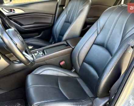 Сірий Мазда 3, об'ємом двигуна 2.5 л та пробігом 106 тис. км за 12000 $, фото 11 на Automoto.ua