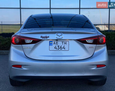 Сірий Мазда 3, об'ємом двигуна 2.49 л та пробігом 120 тис. км за 12199 $, фото 8 на Automoto.ua