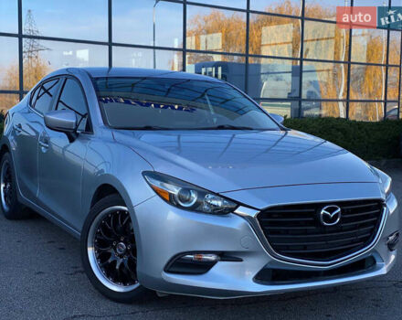Сірий Мазда 3, об'ємом двигуна 2.49 л та пробігом 120 тис. км за 12199 $, фото 3 на Automoto.ua