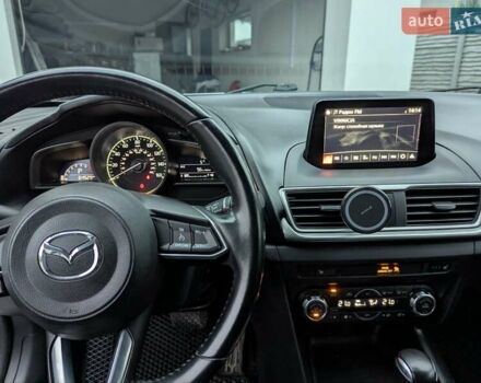 Серый Мазда 3, объемом двигателя 2.49 л и пробегом 64 тыс. км за 11900 $, фото 9 на Automoto.ua