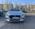 Серый Мазда 3, объемом двигателя 2 л и пробегом 170 тыс. км за 12300 $, фото 1 на Automoto.ua