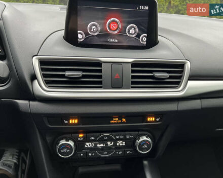 Серый Мазда 3, объемом двигателя 2.49 л и пробегом 58 тыс. км за 14500 $, фото 14 на Automoto.ua