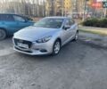 Серый Мазда 3, объемом двигателя 2 л и пробегом 170 тыс. км за 12300 $, фото 1 на Automoto.ua
