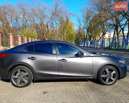 Серый Мазда 3, объемом двигателя 2 л и пробегом 69 тыс. км за 13500 $, фото 4 на Automoto.ua