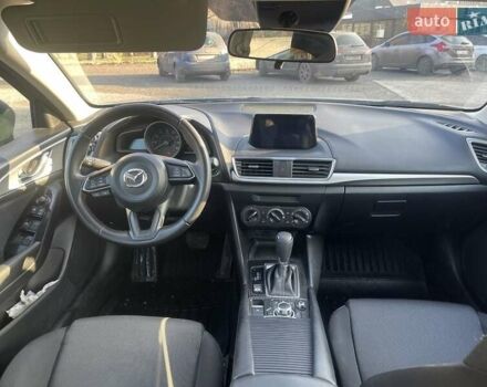 Серый Мазда 3, объемом двигателя 2 л и пробегом 170 тыс. км за 12300 $, фото 10 на Automoto.ua