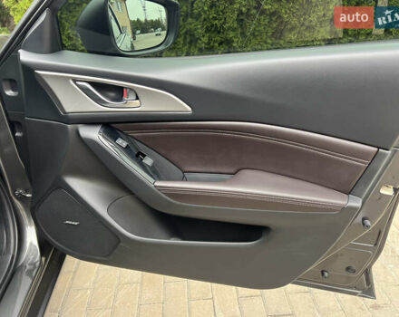 Серый Мазда 3, объемом двигателя 2.49 л и пробегом 58 тыс. км за 14500 $, фото 23 на Automoto.ua