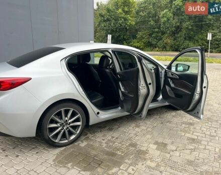 Сірий Мазда 3, об'ємом двигуна 2.49 л та пробігом 191 тис. км за 11000 $, фото 4 на Automoto.ua