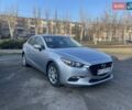 Серый Мазда 3, объемом двигателя 2 л и пробегом 170 тыс. км за 12300 $, фото 1 на Automoto.ua