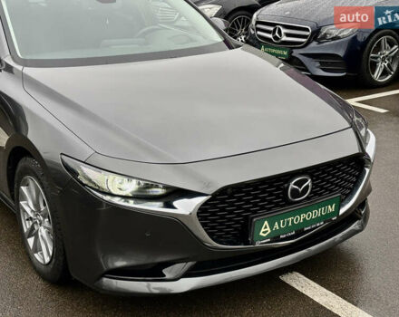 Серый Мазда 3, объемом двигателя 1.76 л и пробегом 62 тыс. км за 18900 $, фото 6 на Automoto.ua
