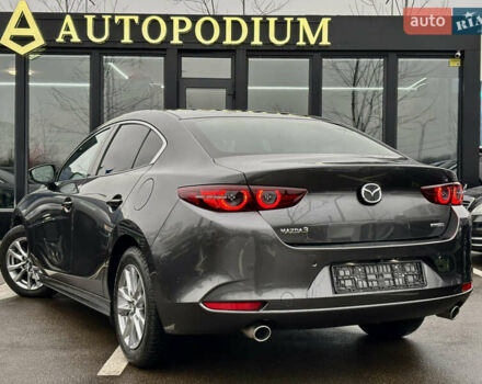 Серый Мазда 3, объемом двигателя 1.76 л и пробегом 62 тыс. км за 18900 $, фото 8 на Automoto.ua