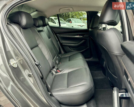 Сірий Мазда 3, об'ємом двигуна 2.49 л та пробігом 113 тис. км за 15500 $, фото 3 на Automoto.ua