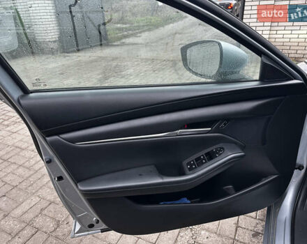 Серый Мазда 3, объемом двигателя 2.49 л и пробегом 61 тыс. км за 17000 $, фото 22 на Automoto.ua