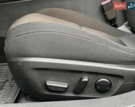 Серый Мазда 3, объемом двигателя 1.76 л и пробегом 62 тыс. км за 18900 $, фото 19 на Automoto.ua