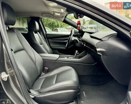 Сірий Мазда 3, об'ємом двигуна 2.49 л та пробігом 113 тис. км за 15500 $, фото 2 на Automoto.ua